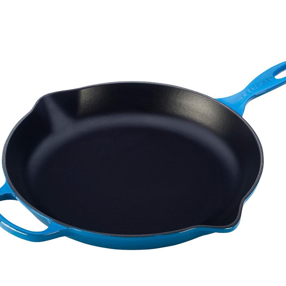 Le Creuset Signature 11.75" Cast Iron Skillet