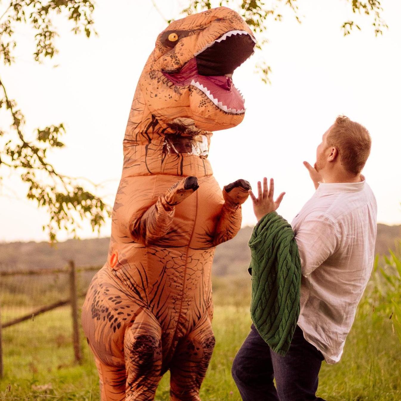 I had a little surprise for Tanner when we got our engagement pictures done. 2021