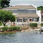 Chuck's Lakeshore Inn