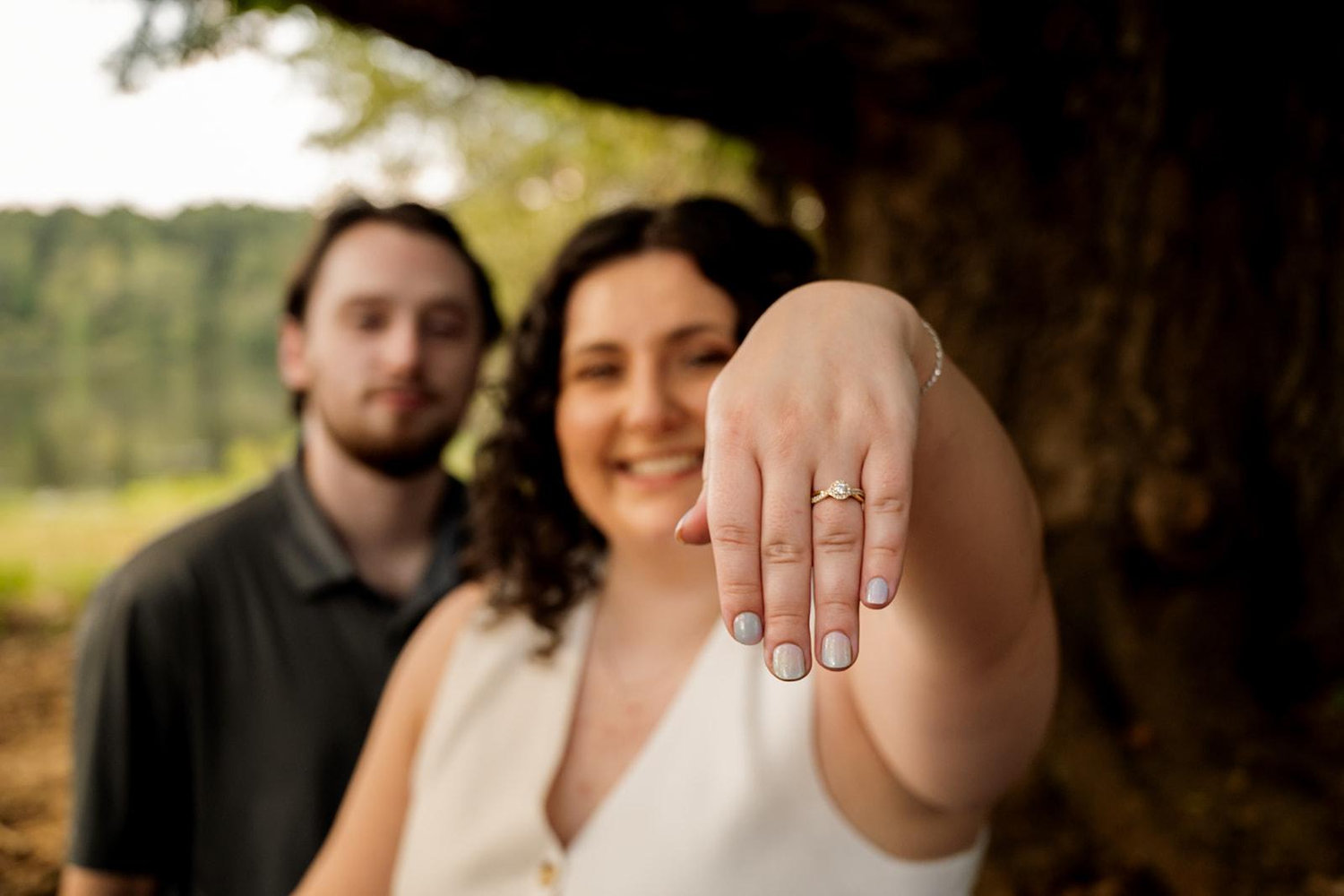 The Wedding Website of Elizabeth Lauren Apple and Jared Robert Anderson