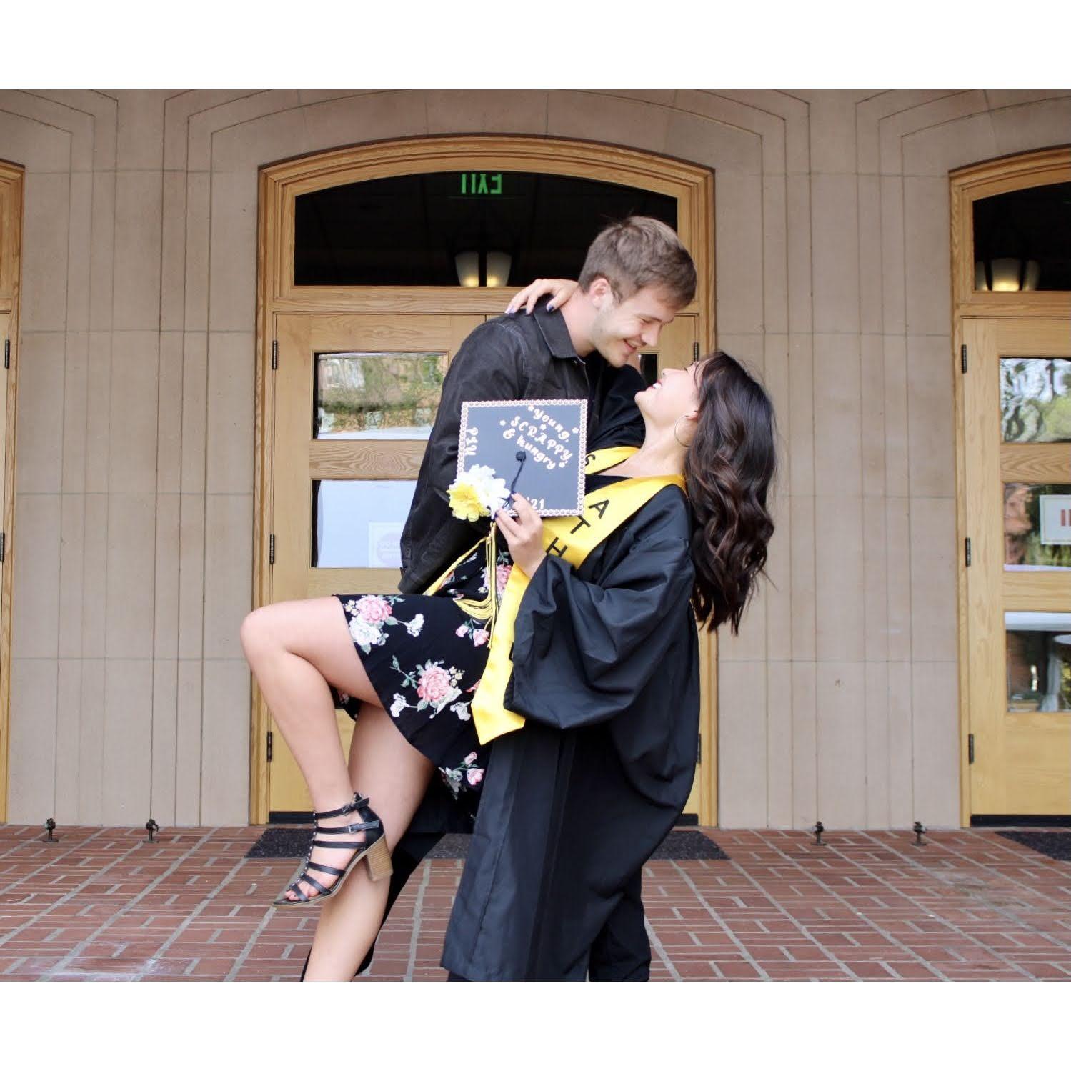 Kiyomi's graduation photos in 2021.