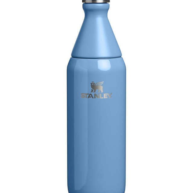 STANLEY All Day Slim Bottle, 20 oz, Blue Sky Gloss | Removable Top for Adding Ice | Leakproof Water Bottle| Slim Design for Travel & Gym | Insulated Stainless Steel | BPA-Free