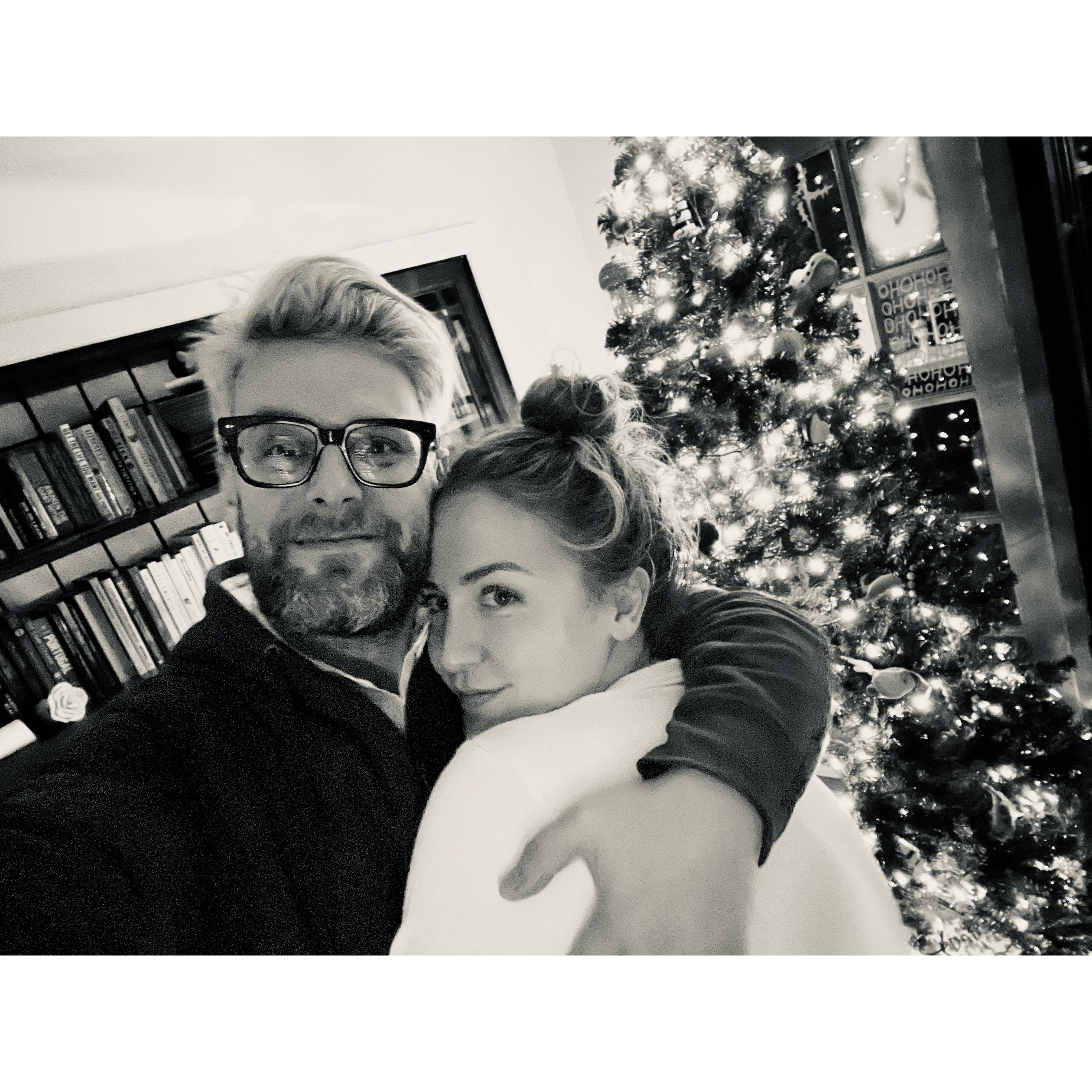 Christmas at home in Venice with a tired mama and dada.