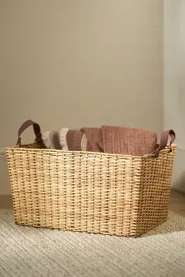 Wicker Scallop Basket with Leather Handles
