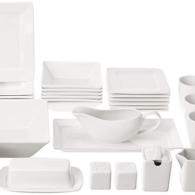 10 Strawberry Street Square 40 Piece Dinnerware Set, Cream White