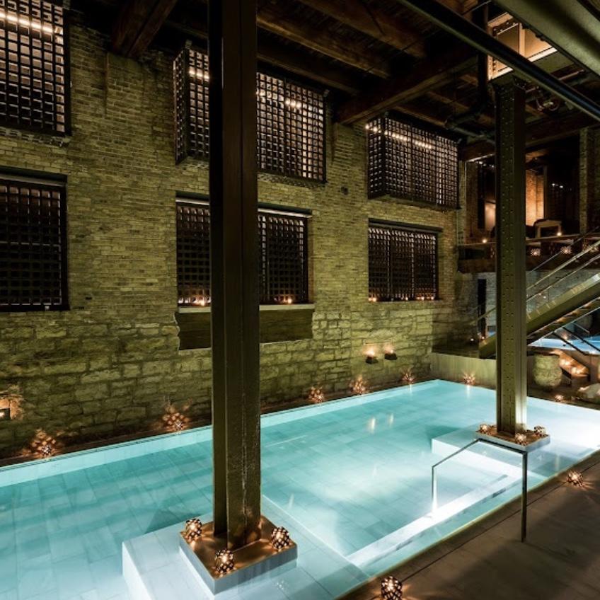 AIRE Ancient Baths Chicago - Couples Massage Before The Wedding