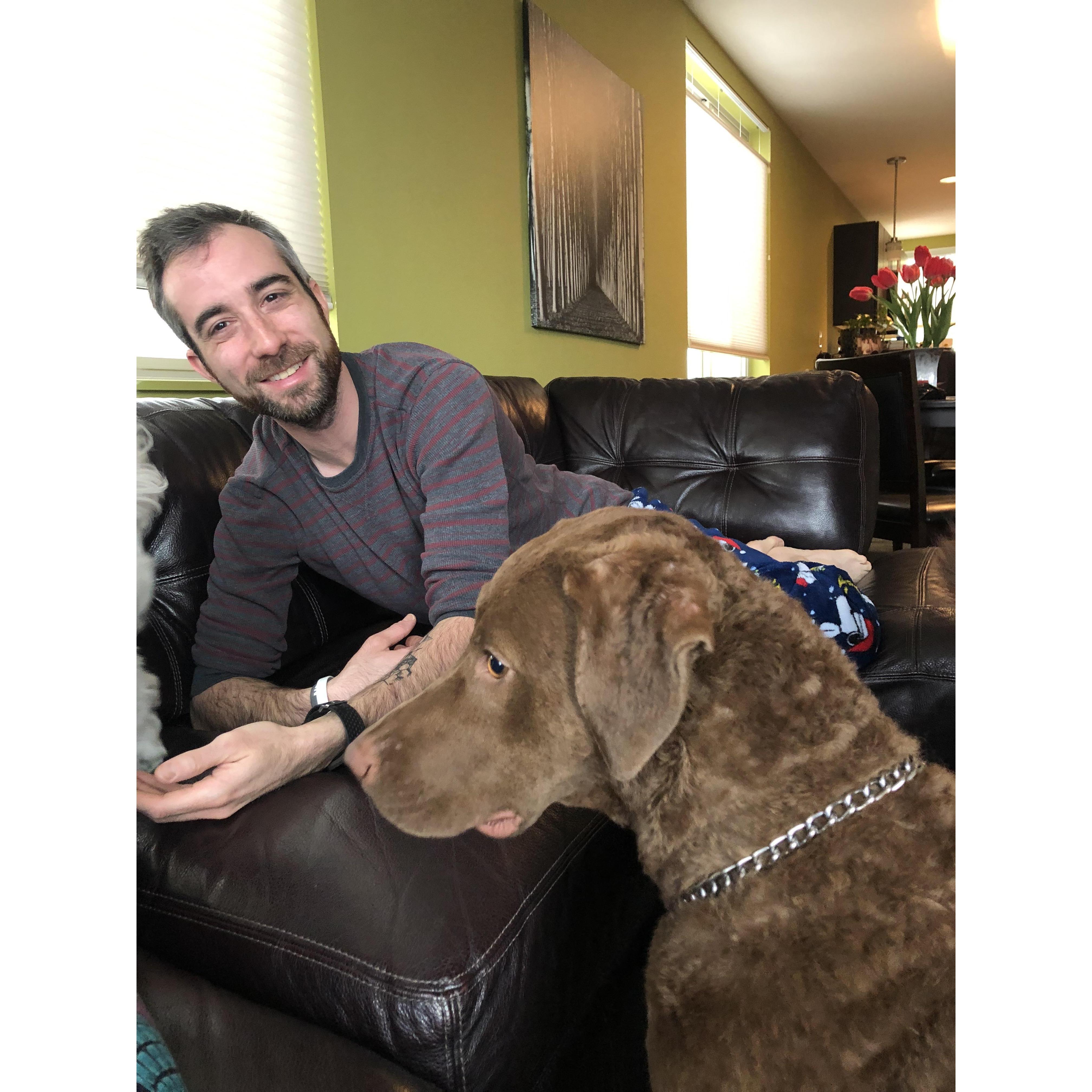 Jeremy hanging out with Ginger during our New Year's trip to Washington State.