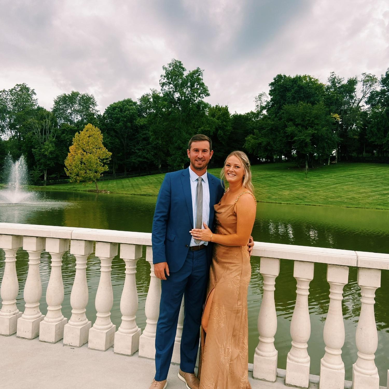 Did you know we’ve been to 40 weddings together? Bildsteins!