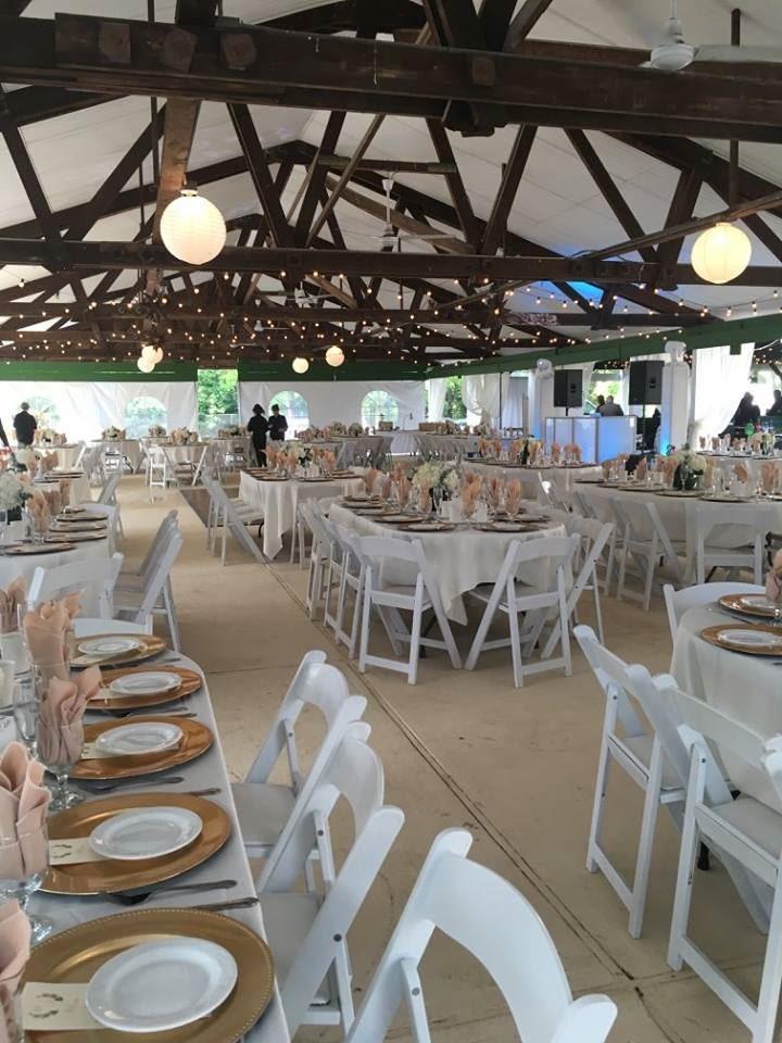 The Wedding Website of Lara Lund and Tyler Cilenti