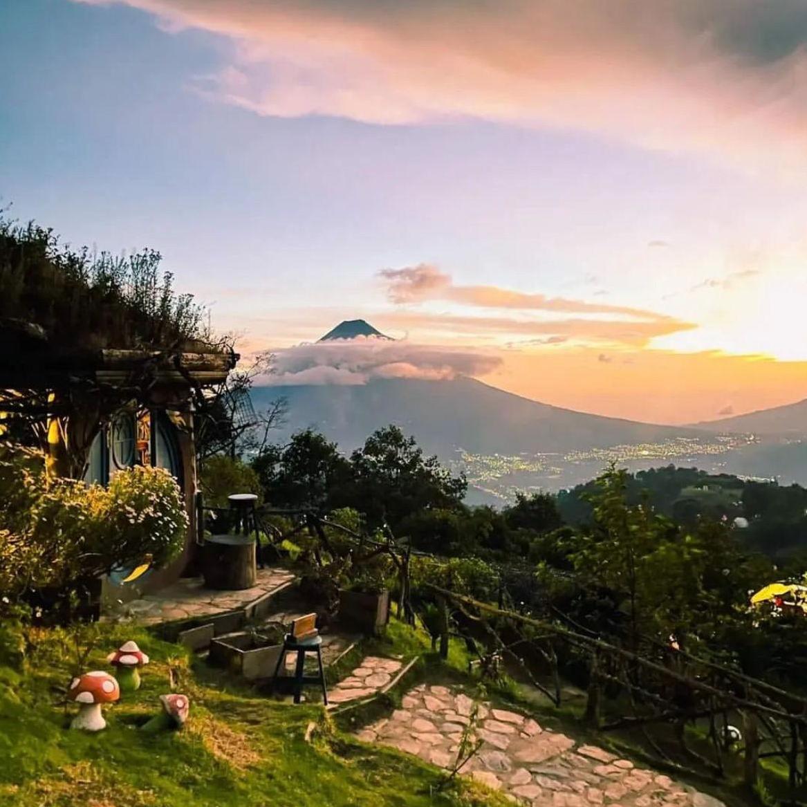 An accommodation just outside of in Antigua called "Hobbitonango"