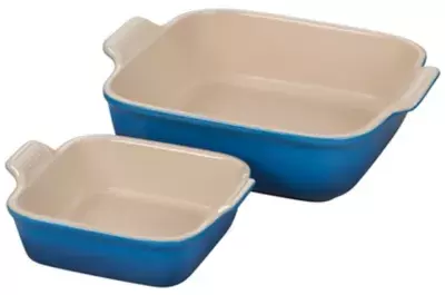 Serving pieces