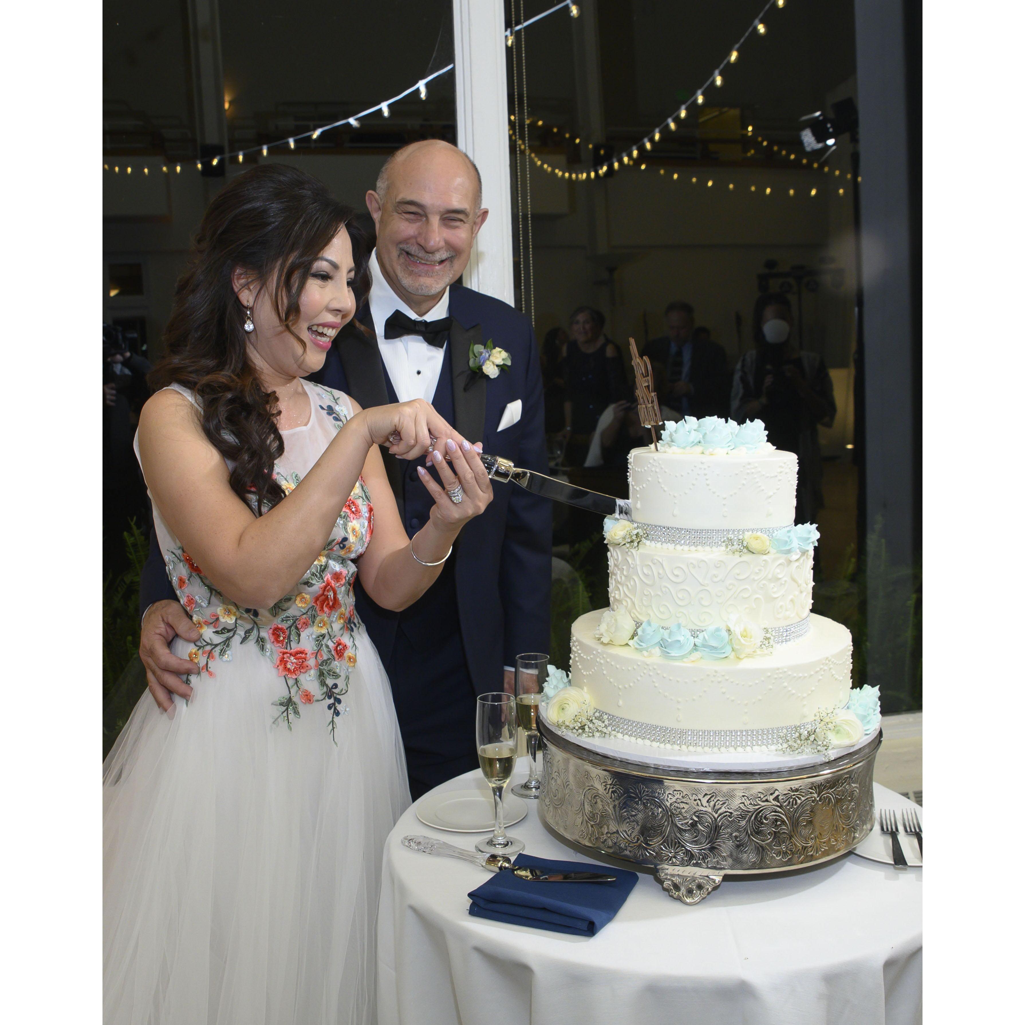 We said "I Love You" before we cut our wedding cake!