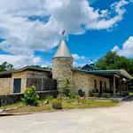 Dry Comal Creek Vineyards