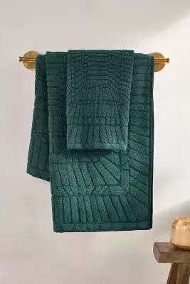 Leighton Bath Towel Collection