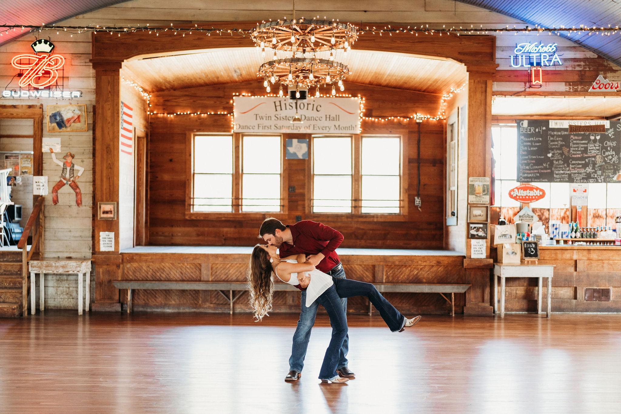 The Wedding Website of Alexis Wagner and Jarrett Pawelek