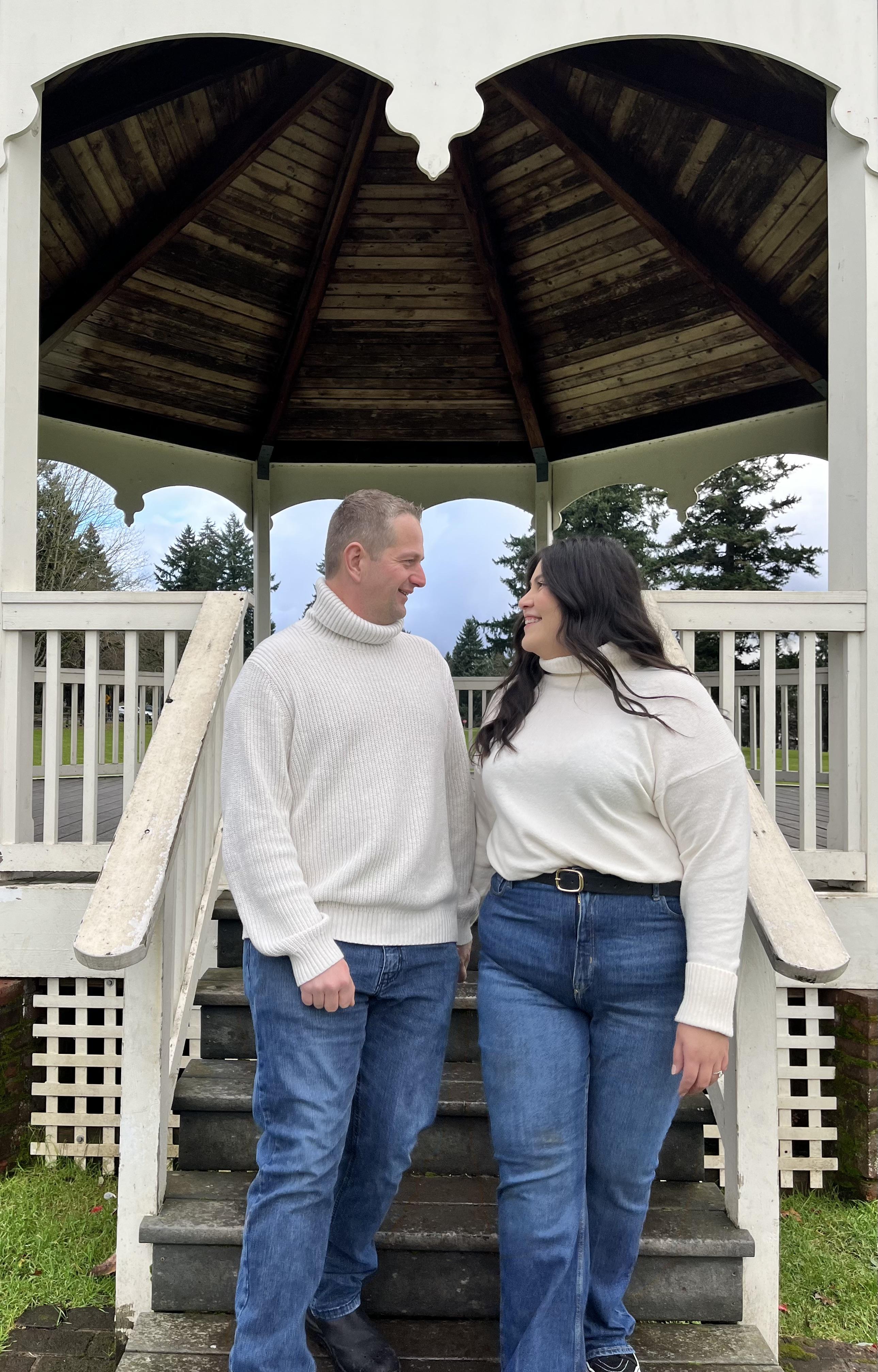 The Wedding Website of Fabiola Flores Villasenor and Cameron Grayson Reville