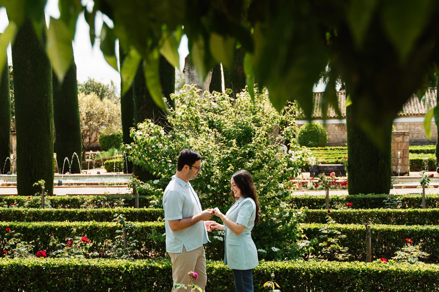 The Wedding Website of Alondra M. Laclaustra Hernández and Héctor E. Ferrer Santiago