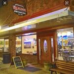 Alumni Sports Bar & Grill