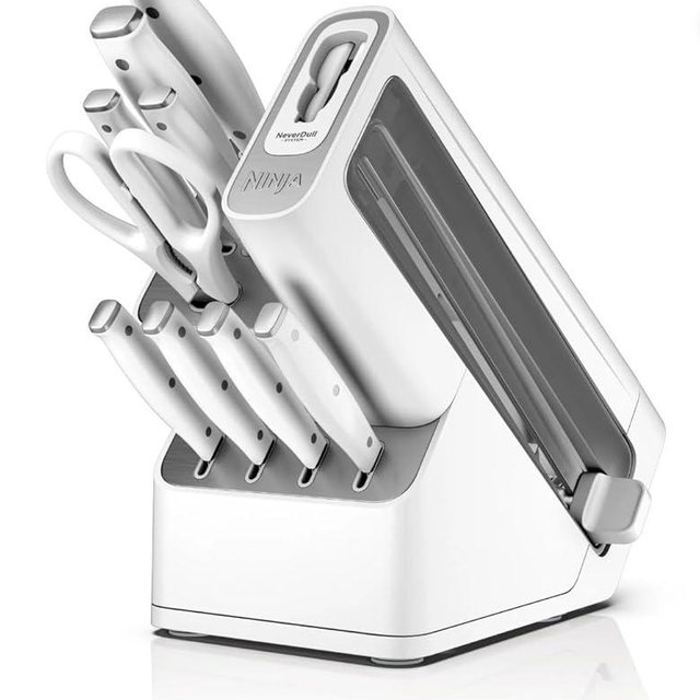 Ninja NeverDull Essential 10-Piece Knife Set with Built in Sharpener, White (K12010WH)
