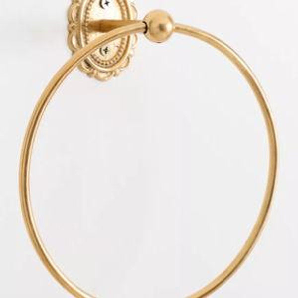 Louisa Towel Ring