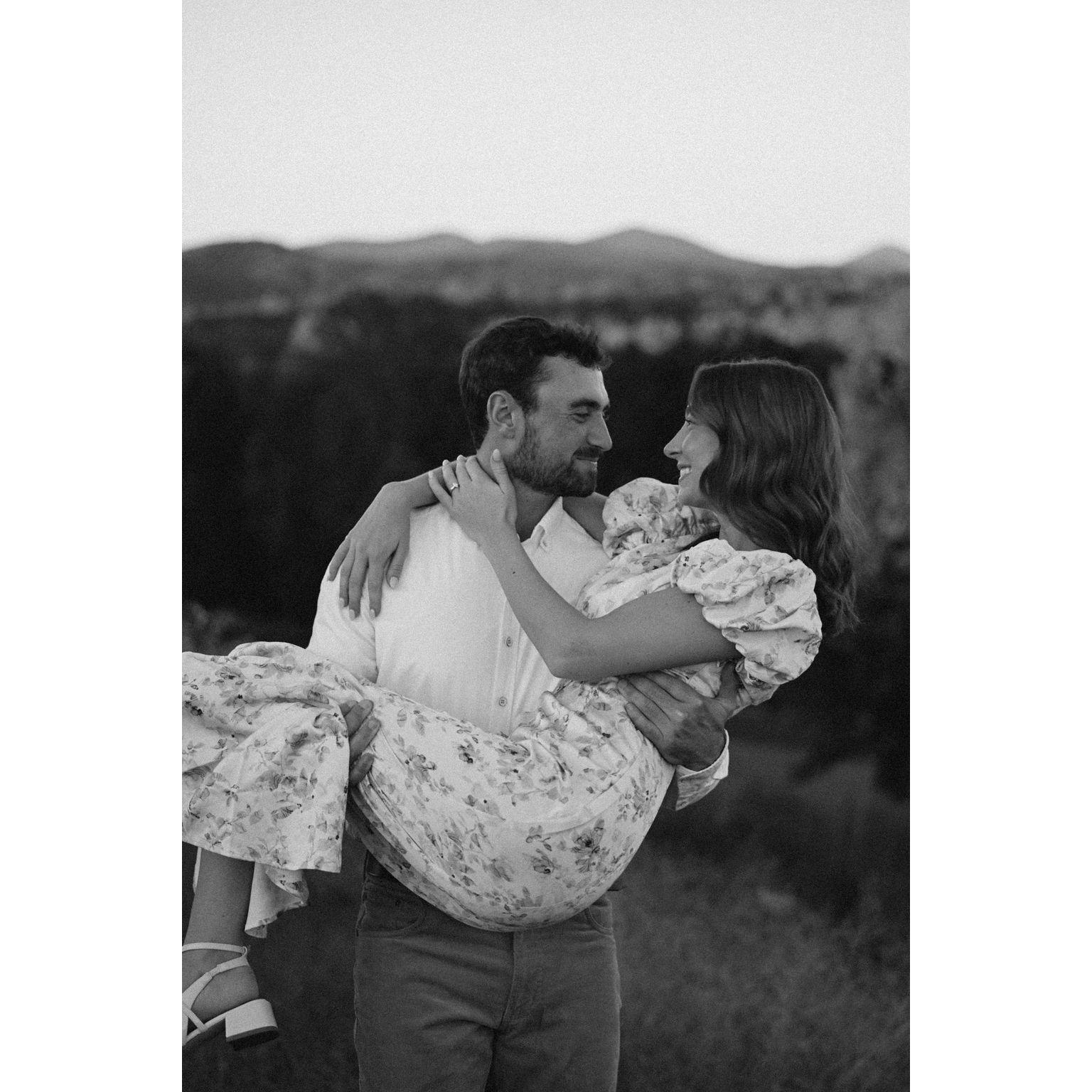 10.12.2024 - We got engaged at Montaluce Winery!