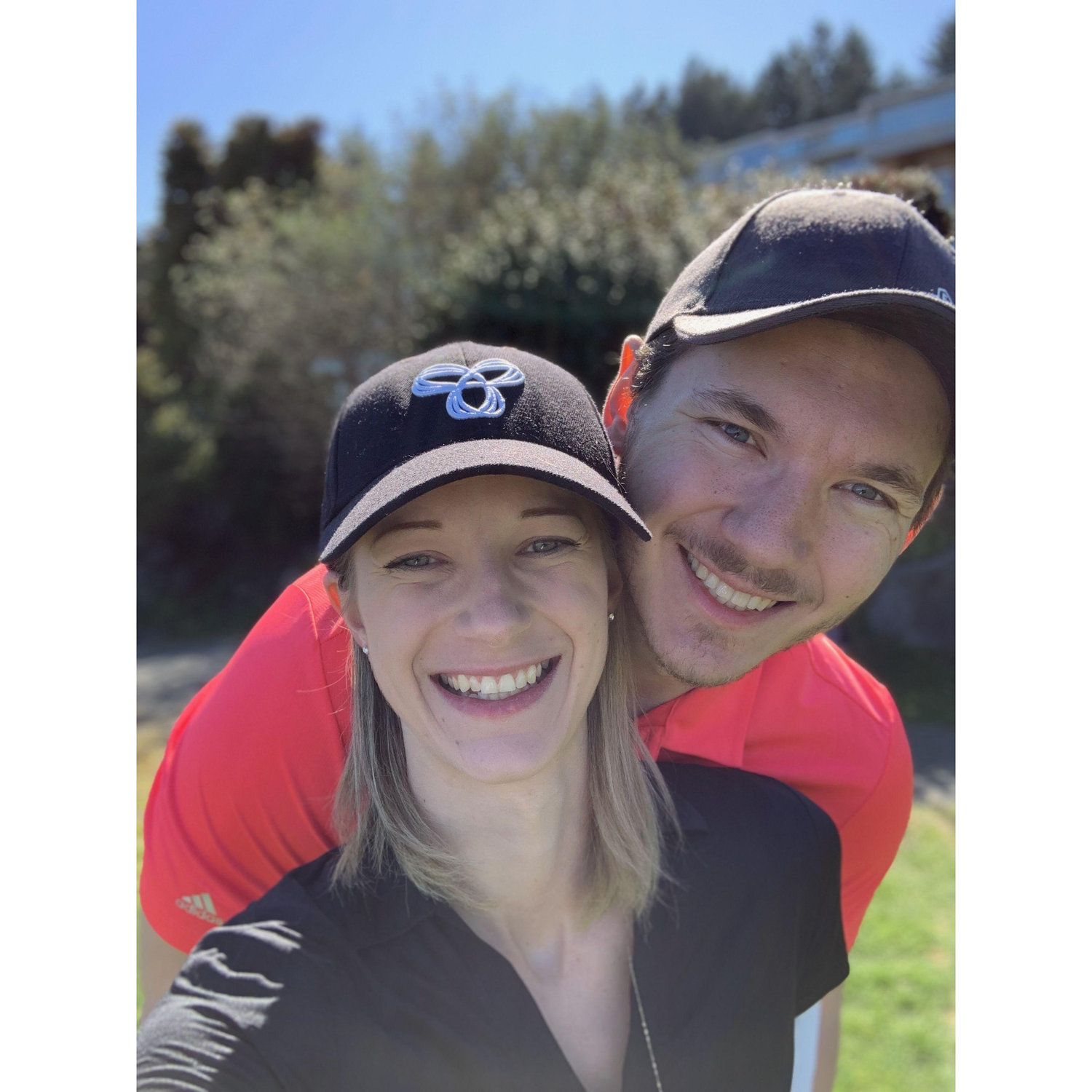 The couple who plays together, stays together. 🏌🏼‍♂️🏌🏼‍♀️