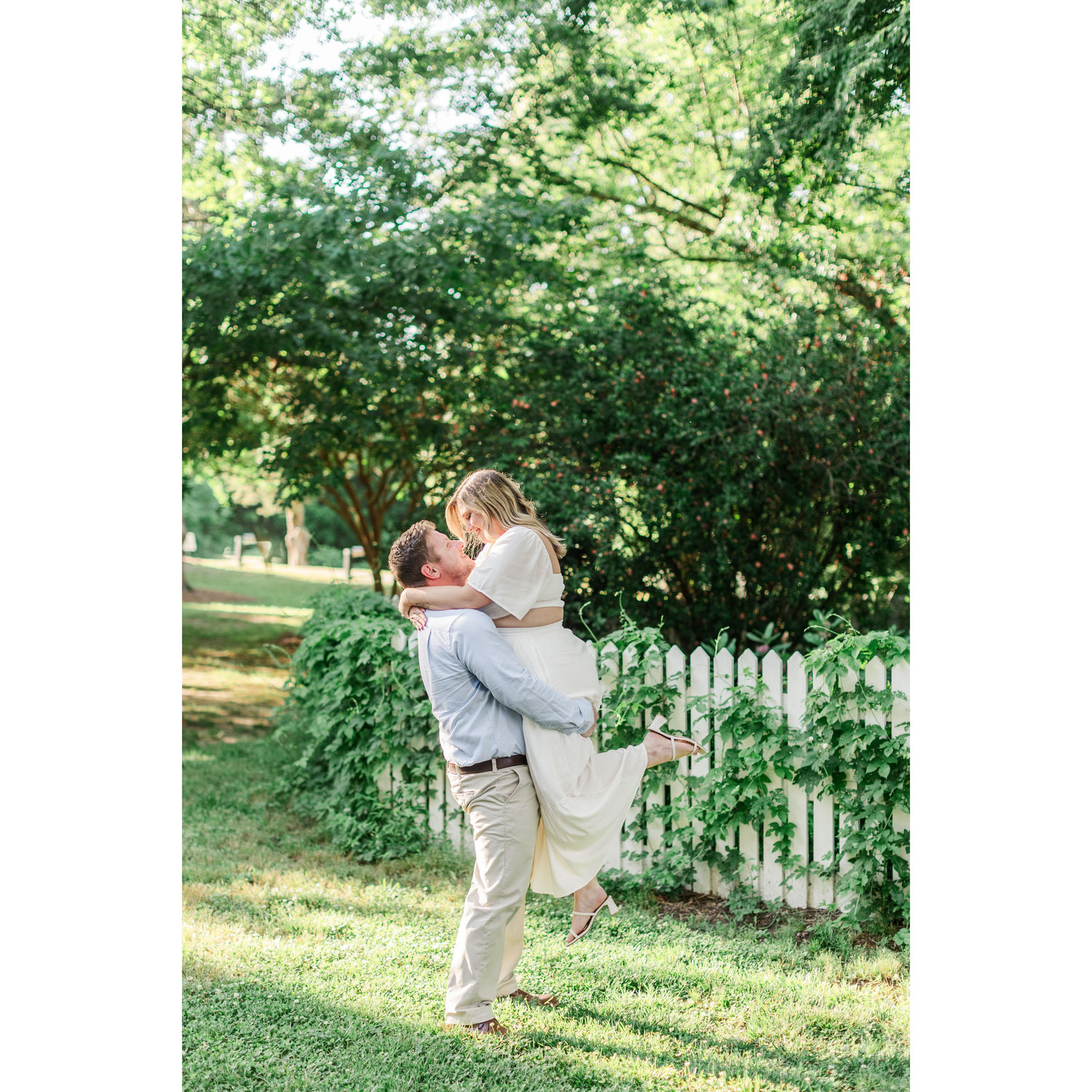 Engagement session captured by Amanda Nicole Photography