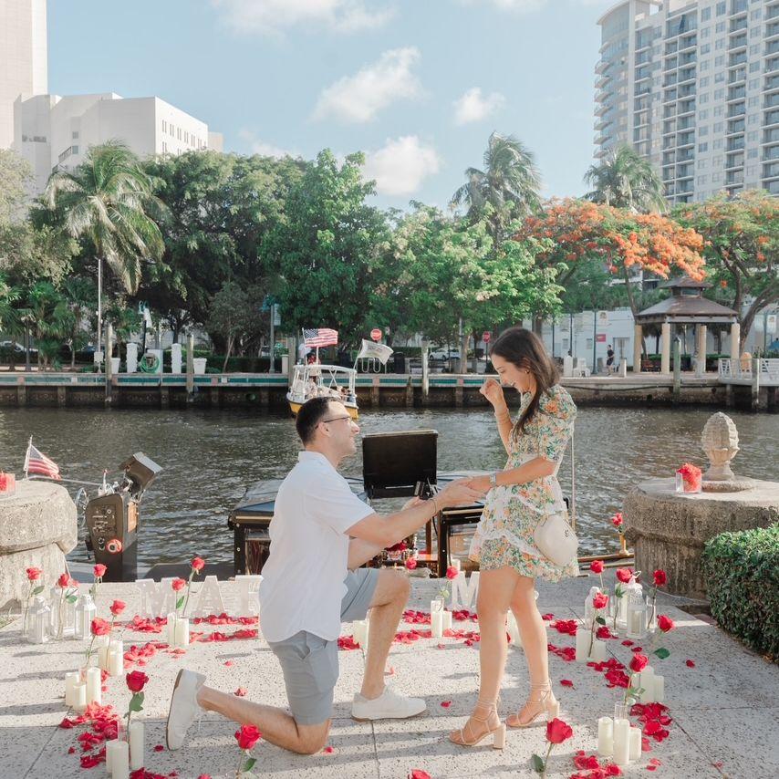 The moment he popped the question!