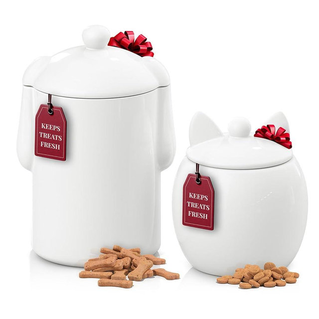 Barnyard Designs Large Dog and Cat Treat Container Set Airtight, Cute Dog and Cat Treat Canisters, Rustic Ceramic Cat and Dog Treat Storage Jars for Kitchen Counter, White, Set of 2 (Dog & Cat)