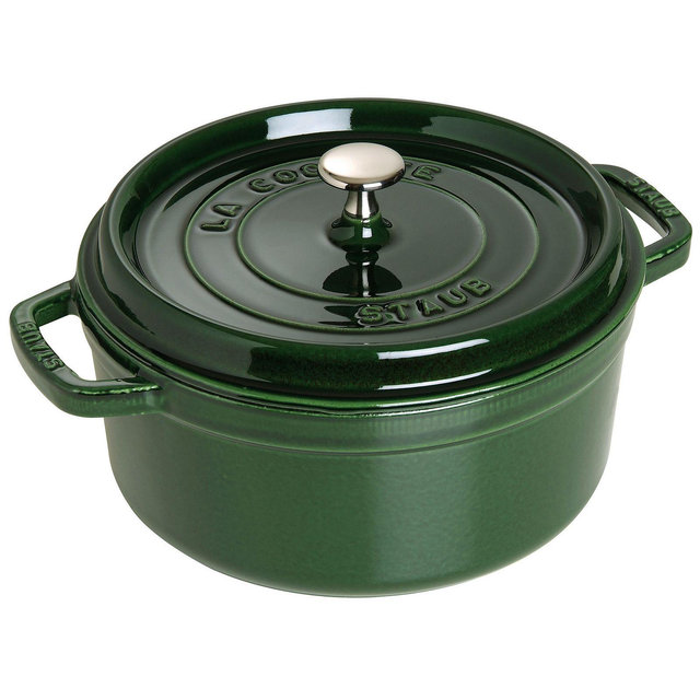 Staub Round Cocotte, 2.75 Quart