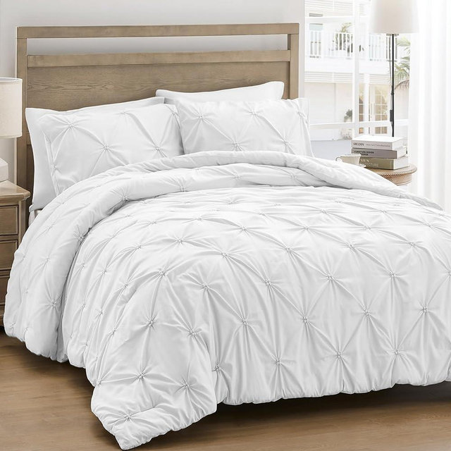UNIKOME Queen Comforter Set White - Soft Pintuck Down Alternative Bedding Set for All Seasons, 3 Pieces Pinch Pleat Solid Bed Set with Comforter, 2 Pillowcases