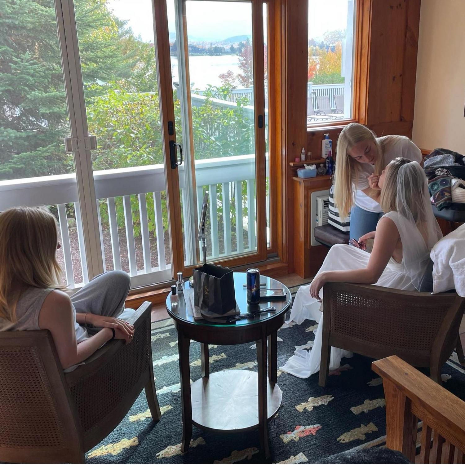 getting ready to the tune of ABBA, precision makeup work by sophie