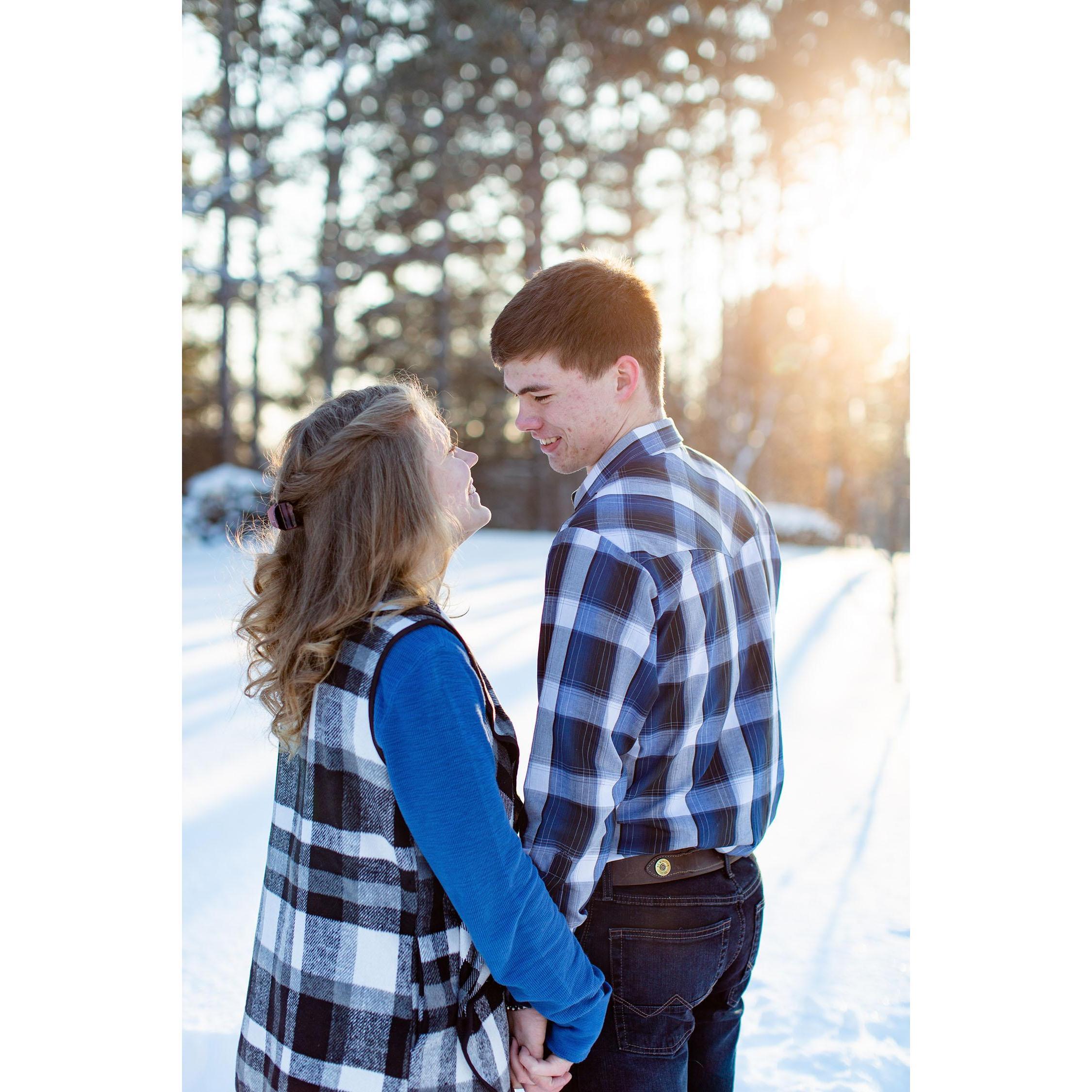 Engagement Photos: Ashley Dahl Photography