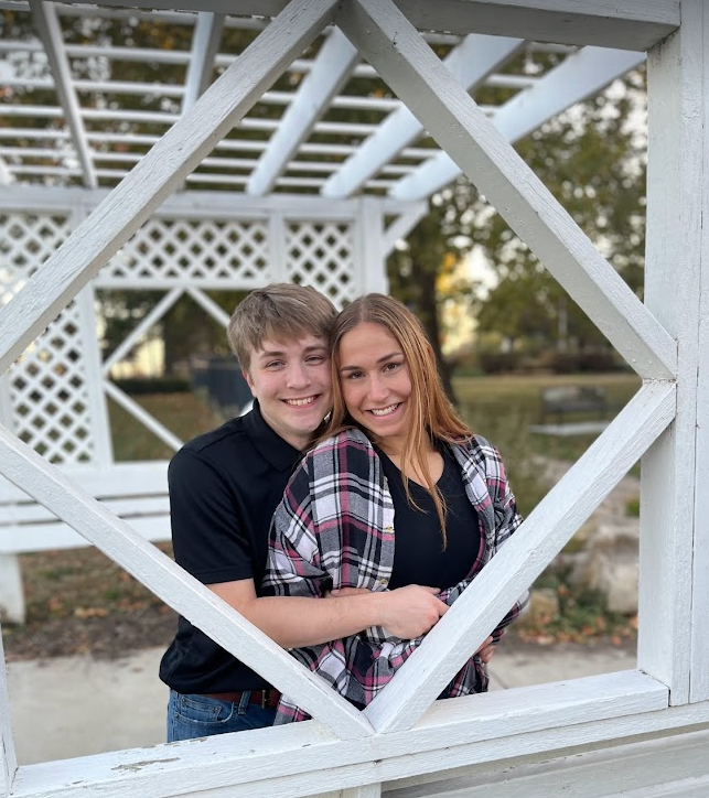 The Wedding Website of Grayson Trueblood and Allison Holloway