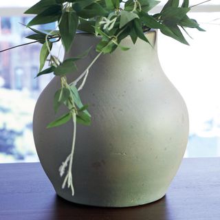 Baychester Table Vase