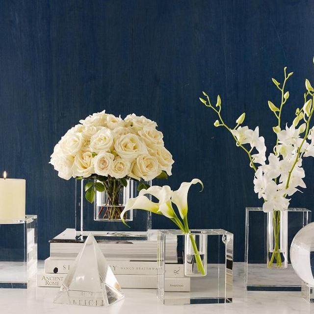 Williams Sonoma Crystal Block Vase