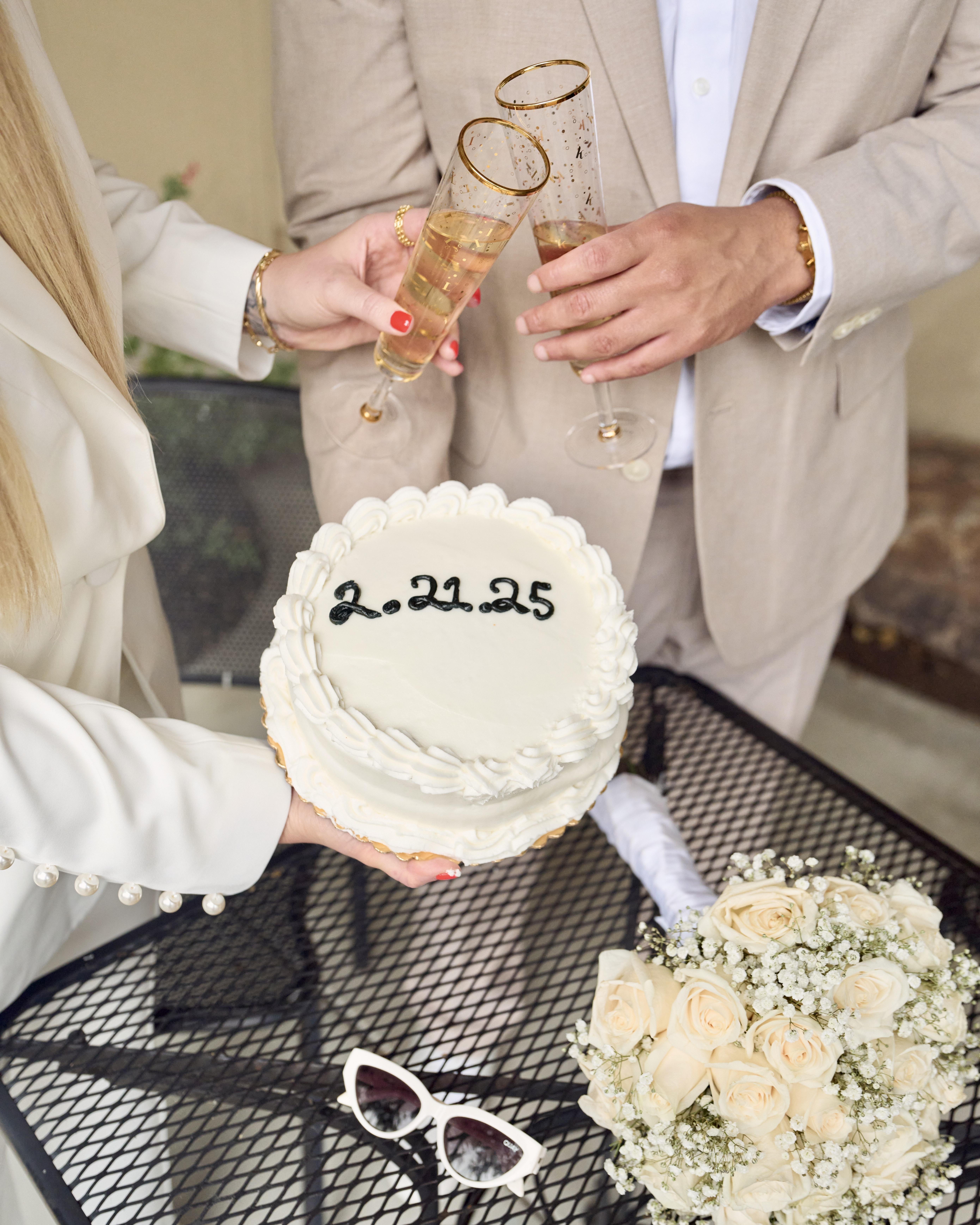 The Wedding Website of Lauren Daniels and Kevin Sockwell