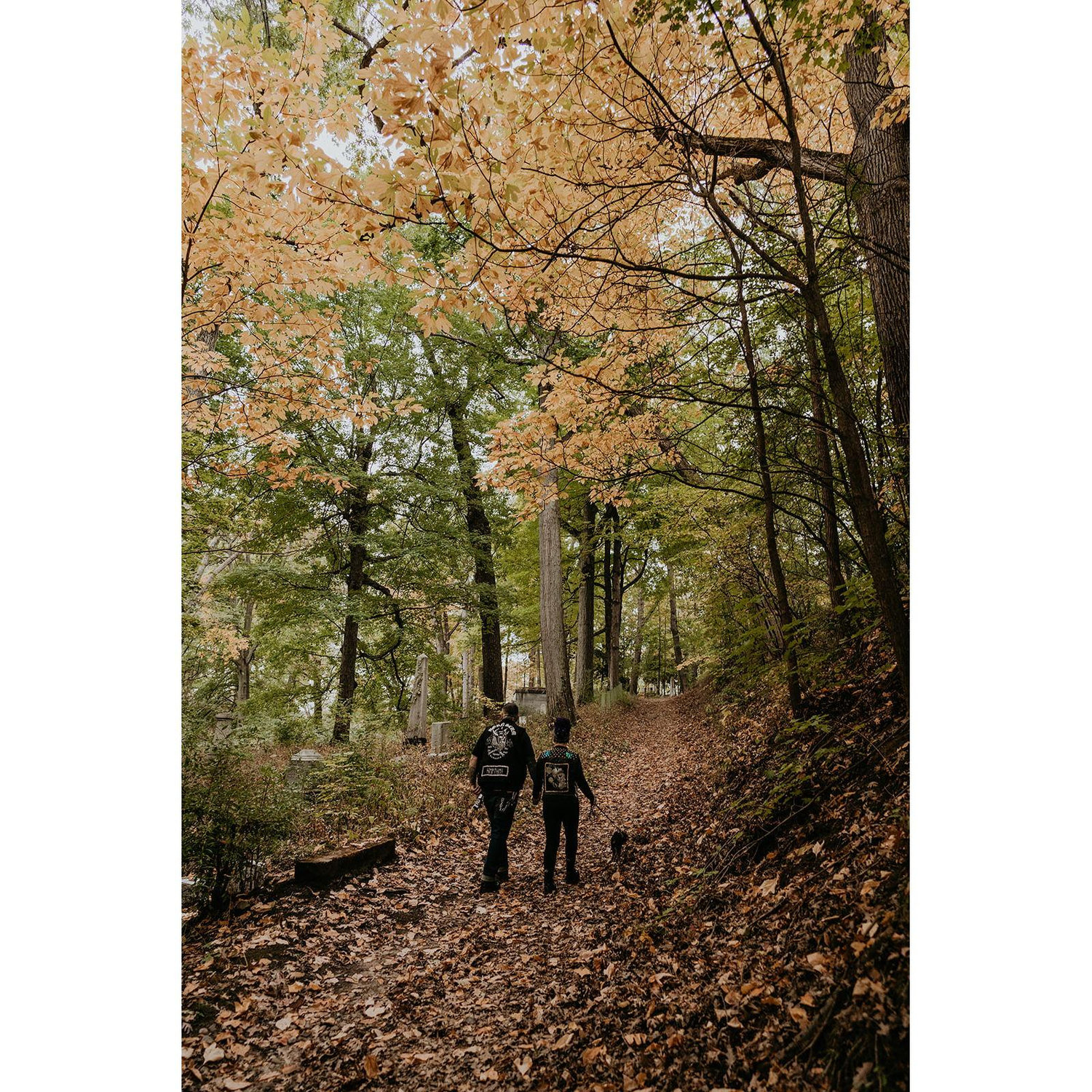 Engagement photo by Nomadic Weddings 