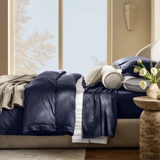Signature Hemmed Organic 3-Piece Duvet Set
