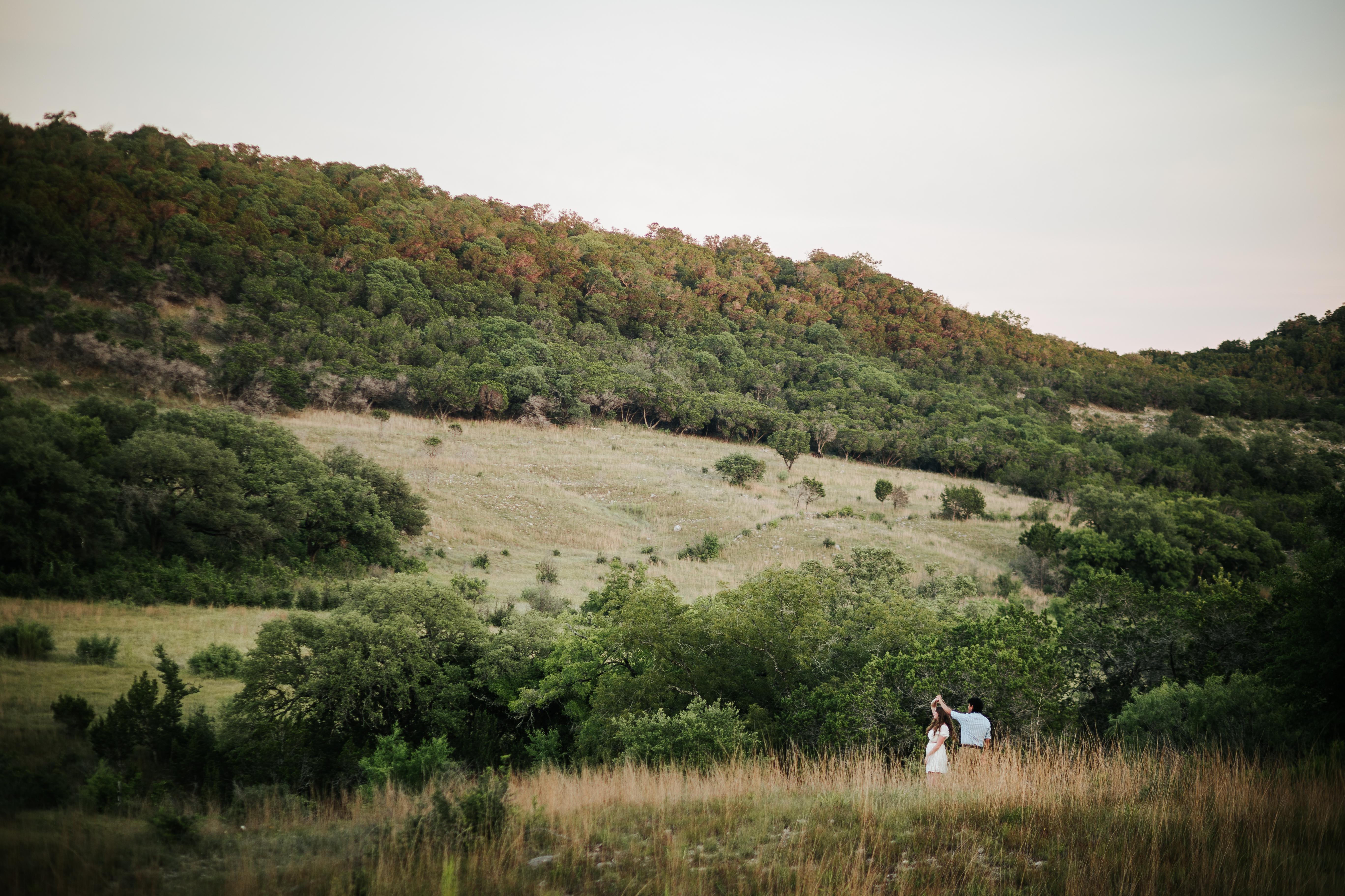 The Wedding Website of Sydney Windham and Efrain Llanes