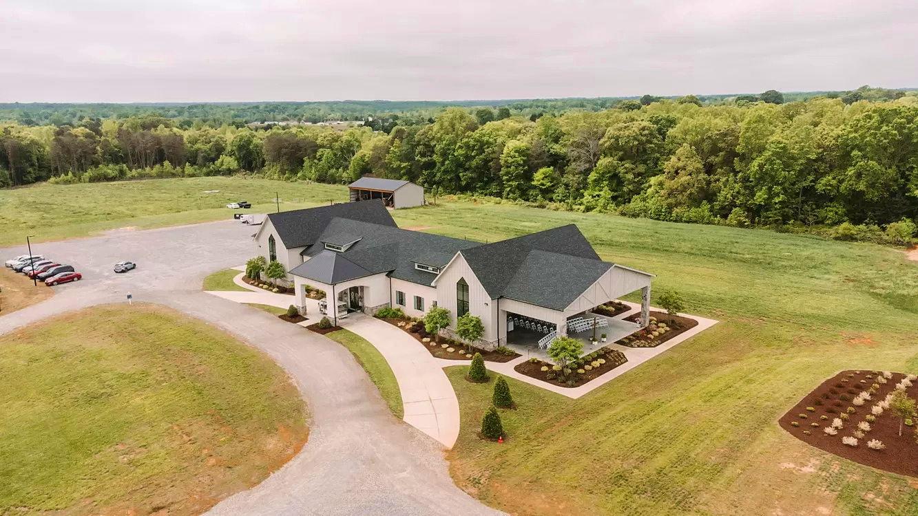 The Wedding Website of Joscilynn Sturdivant and William Kilgo