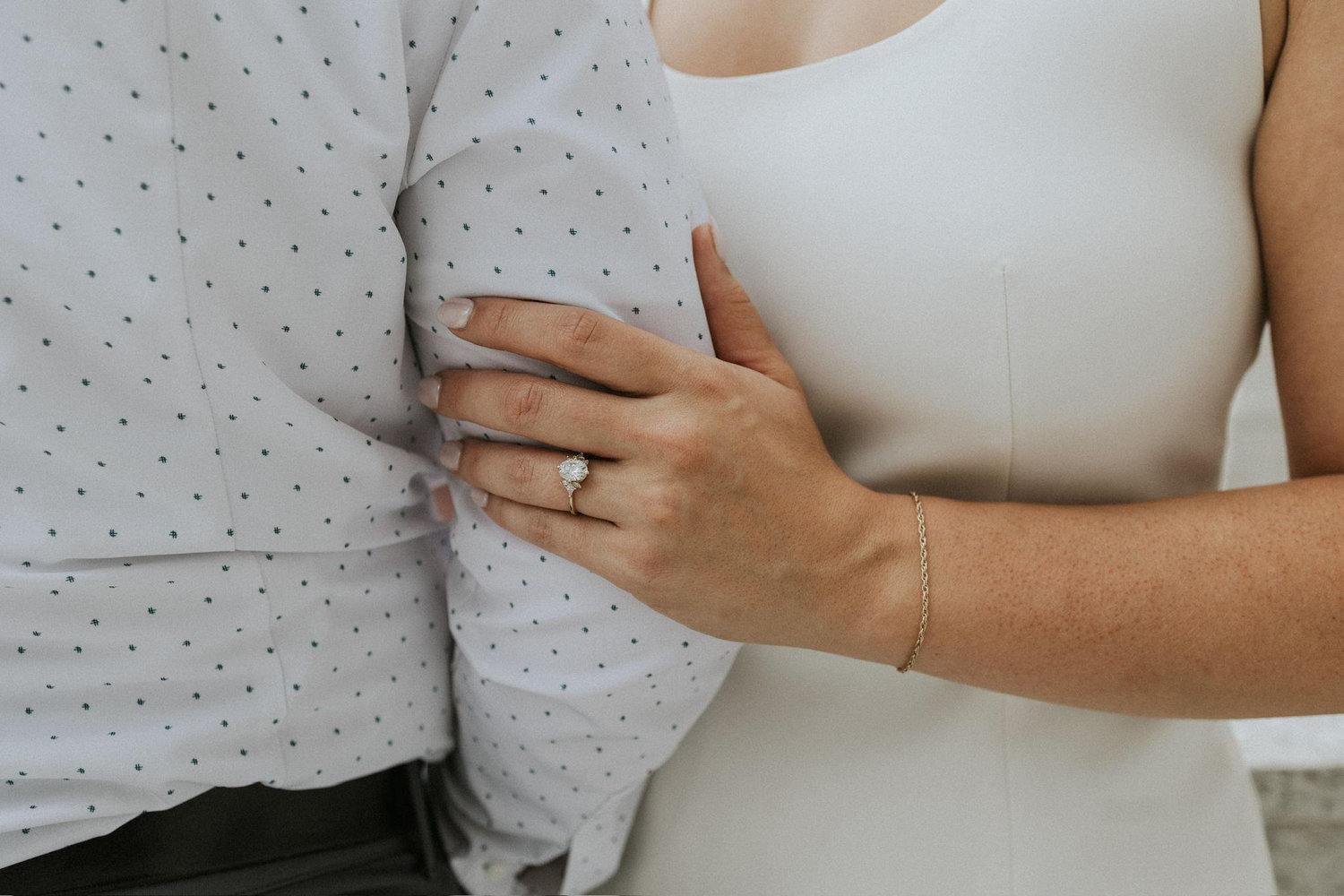 The Wedding Website of Lucia Bailey and Ethan Taylor
