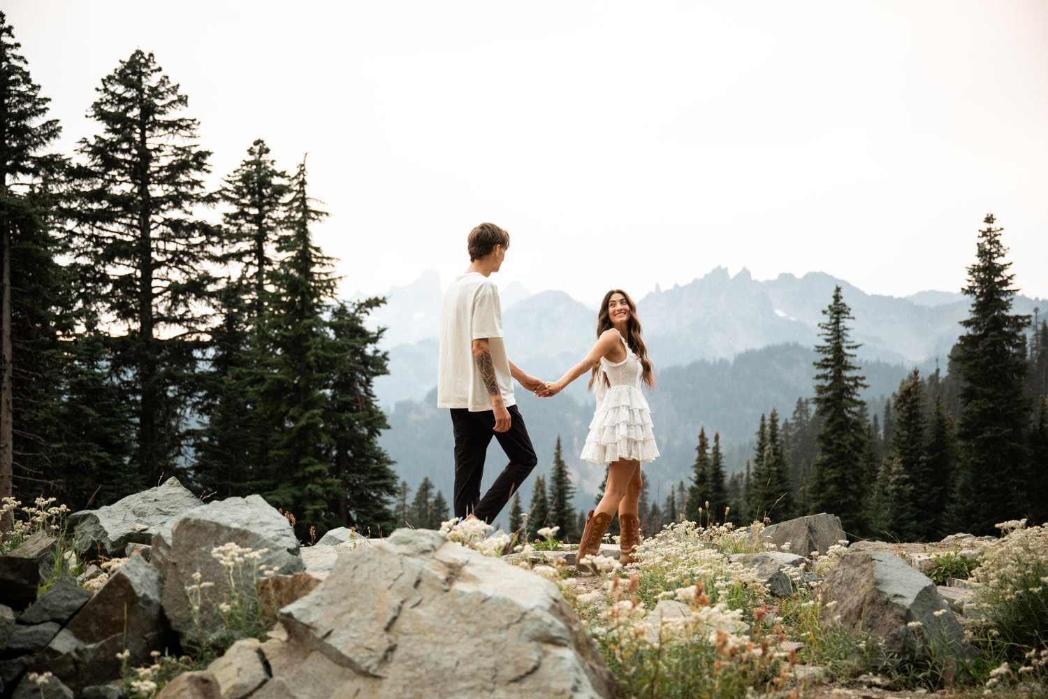 The Wedding Website of Bella Parque and Eli Thorsteinson