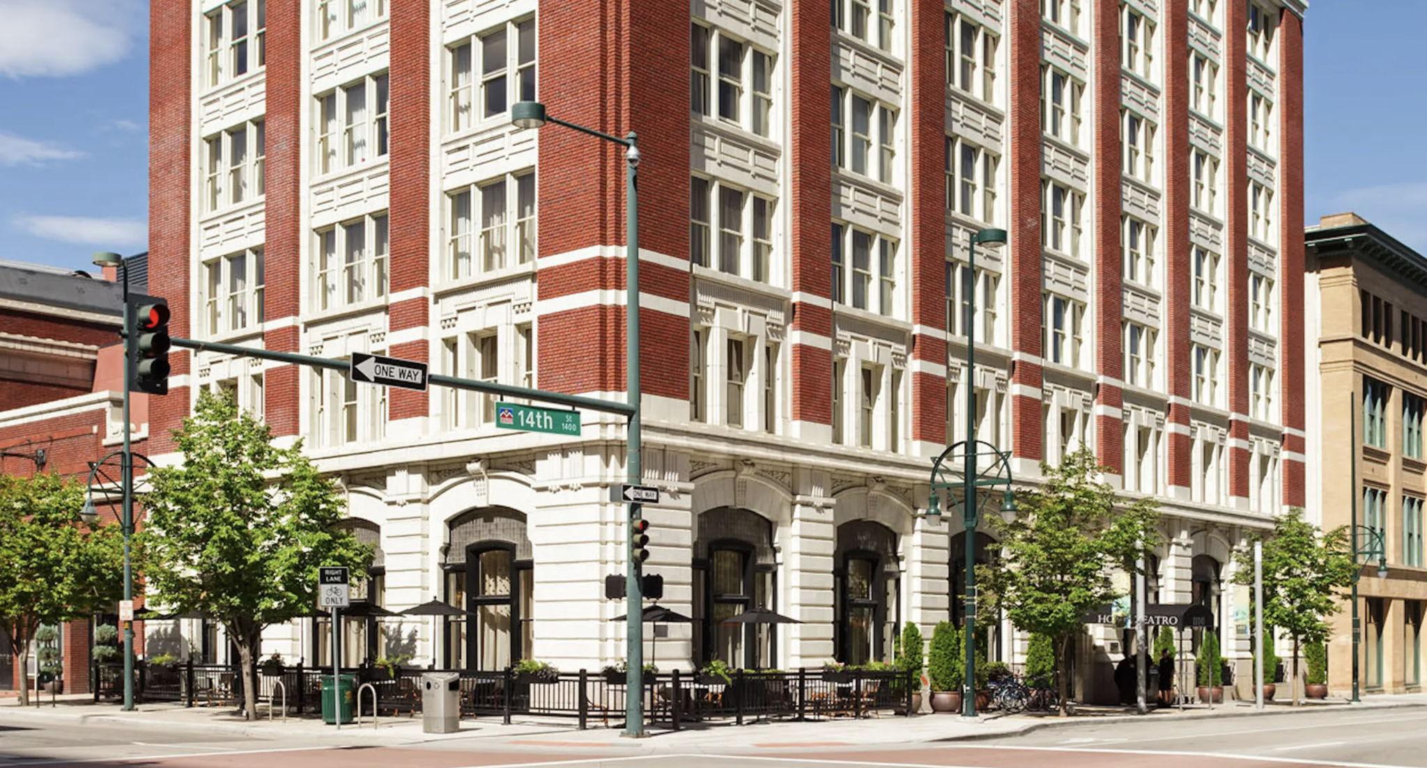 The Wedding Website of Sarah Jane Lane and Ryan Gudmundson