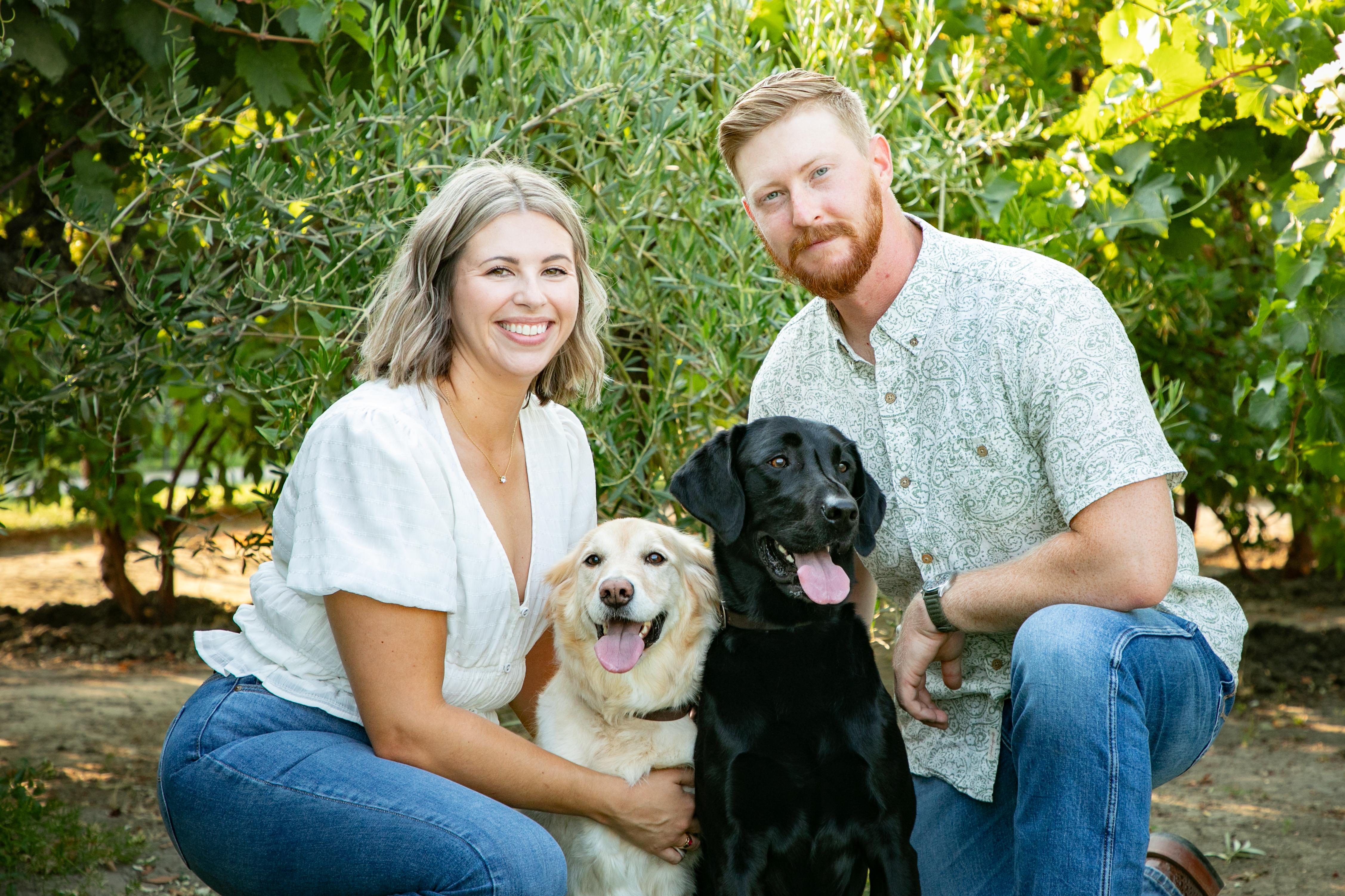 The Wedding Website of Sydnie Stewart and Jeremy Shaver