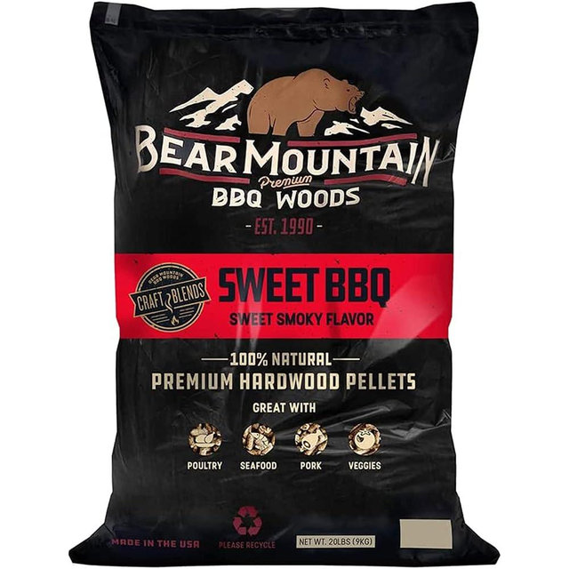 BEAR MOUNTAIN Premium BBQ WOODS Craft Blend Sweet BBQ, 20 Pound Bag