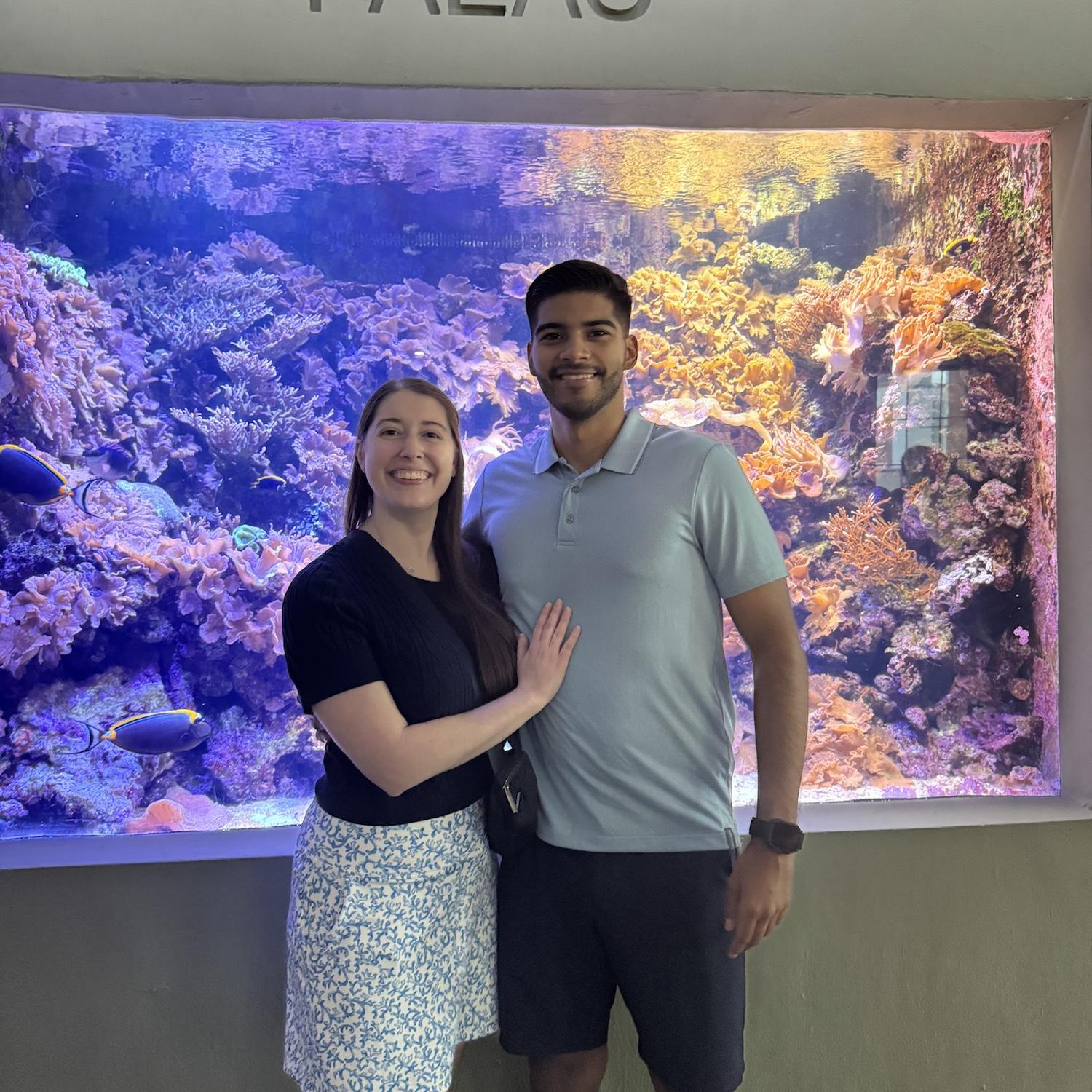 Exploring the Dallas Aquarium / Explorando el Acuario de Dallas