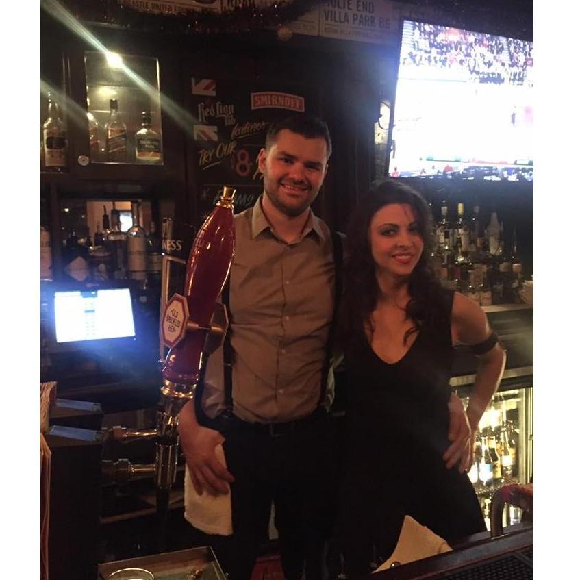 NYE at the pub, Best Bartender Duo ever, if you ask me!!