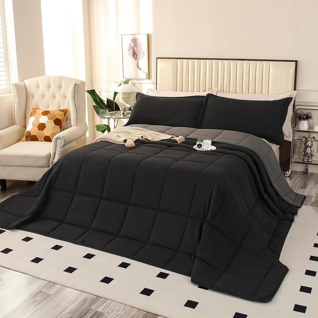 SOULOOOE 128x120 Oversized King Plus Comforter, Winter Warm Extra Large King Size Quilts 3 Pieces Lightweight Reversible Down Alternative Comforter for All Season with 8 Corner Tabs