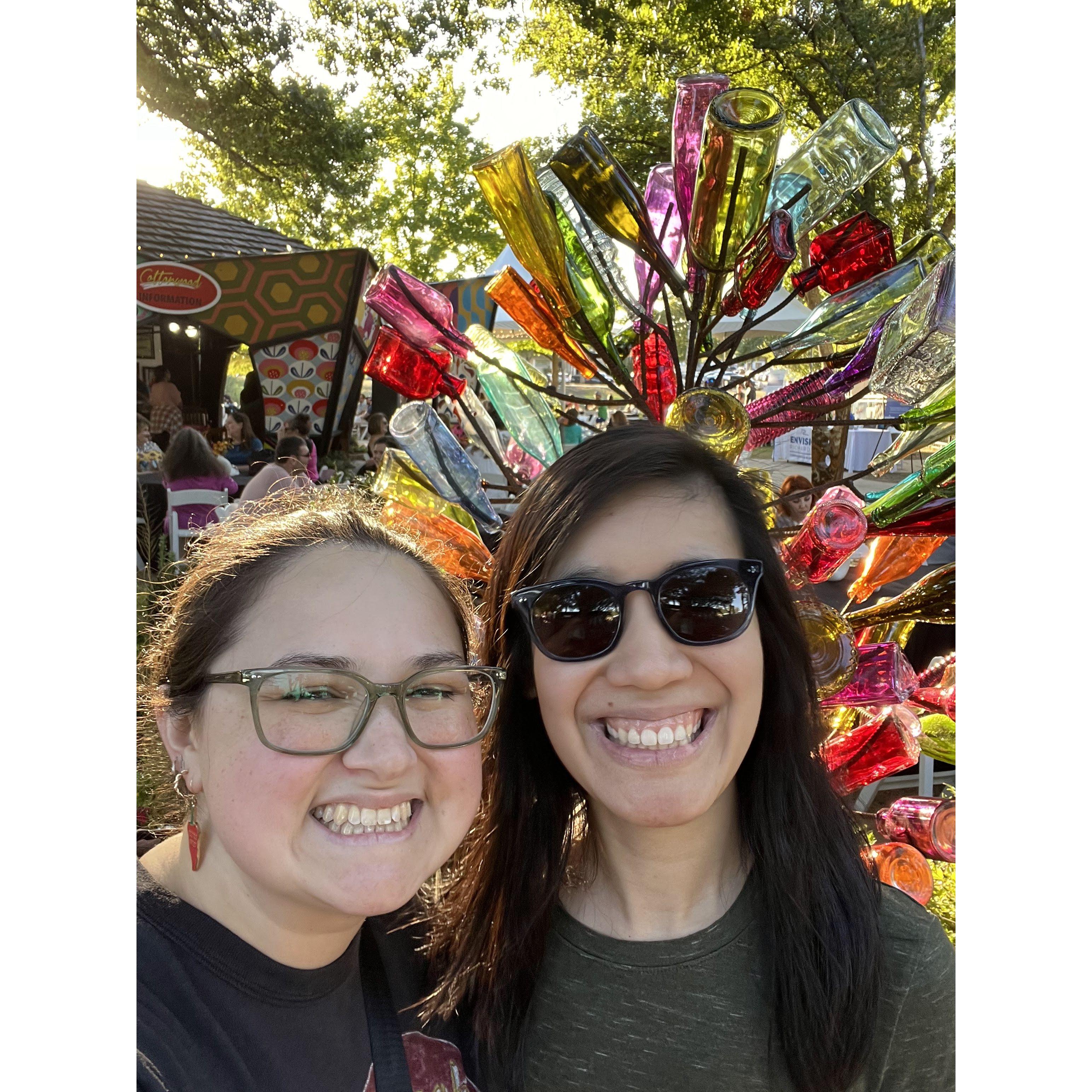 Cheesin' at the Cottonwood Art Festival